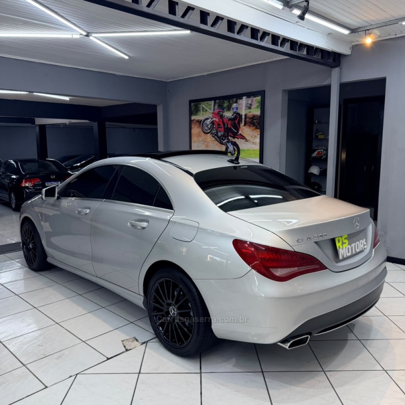 CLA 200 1.6 VISION 16V GASOLINA 4P AUTOMÁTICO - 2014 - CAXIAS DO SUL