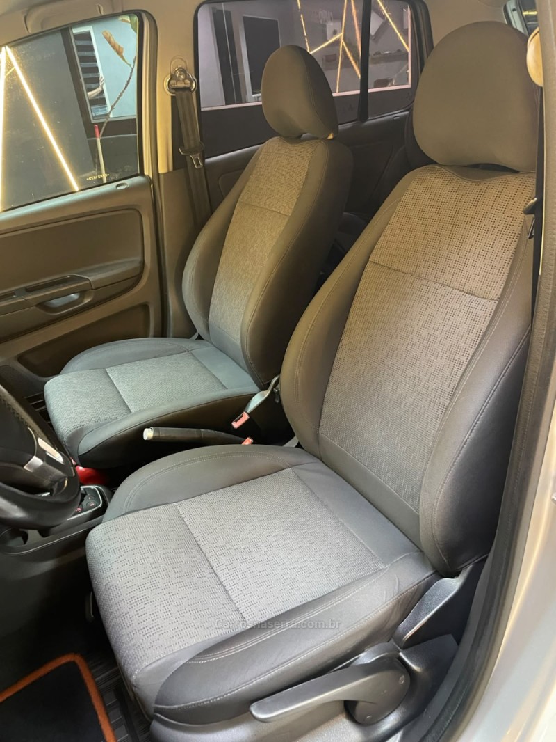 FOX 1.6 MSI HIGHLINE 16V FLEX 4P AUTOMATIZADO - 2014 - NOVO HAMBURGO