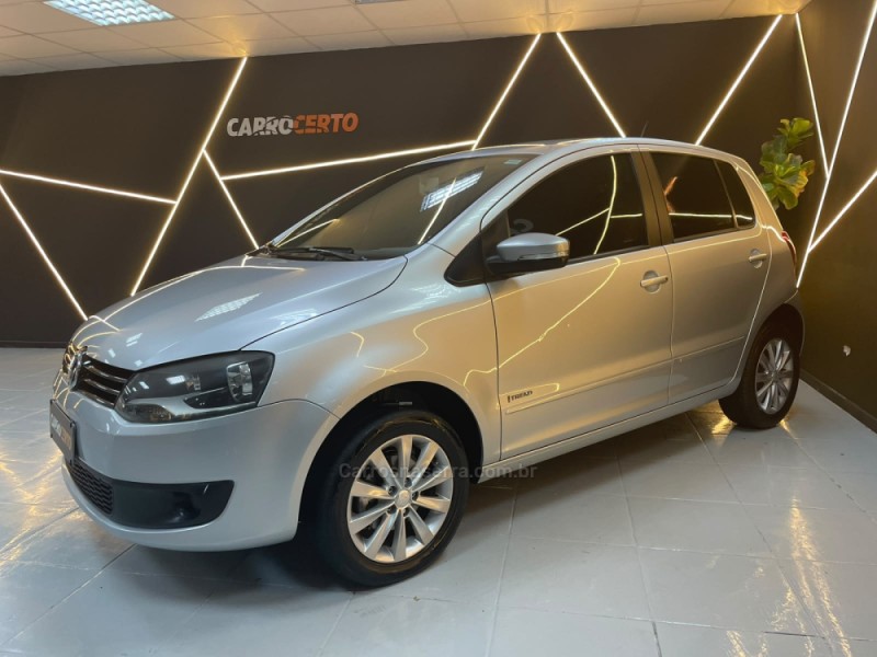 FOX 1.6 MSI HIGHLINE 16V FLEX 4P AUTOMATIZADO - 2014 - NOVO HAMBURGO