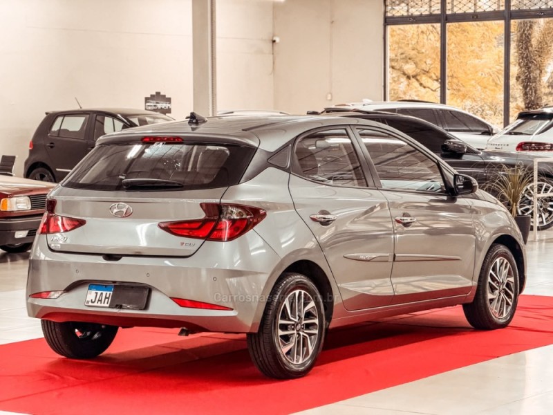 HB20 1.0 DIAMOND 12V TURBO FLEX 4P AUTOMÁTICO - 2021 - NOVA PRATA