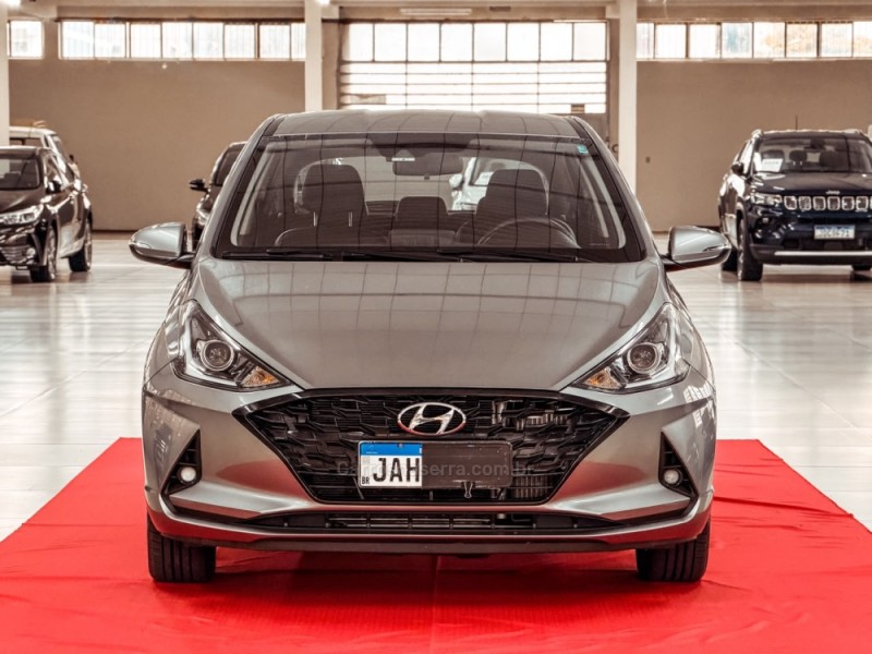 HB20 1.0 DIAMOND 12V TURBO FLEX 4P AUTOMÁTICO - 2021 - NOVA PRATA