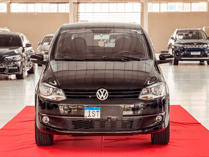 FOX 1.0 MI TREND 8V FLEX 4P MANUAL - 2012 - NOVA PRATA