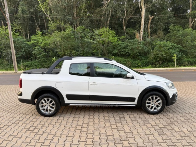 SAVEIRO 1.6 MSI CROSS CD 16V 2P MANUAL - 2015 - IVOTI