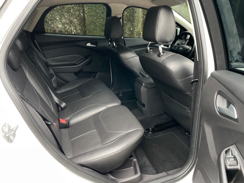 FOCUS 2.0 SE HATCH 16V FLEX 4P AUTO - 2016 - CAXIAS DO SUL