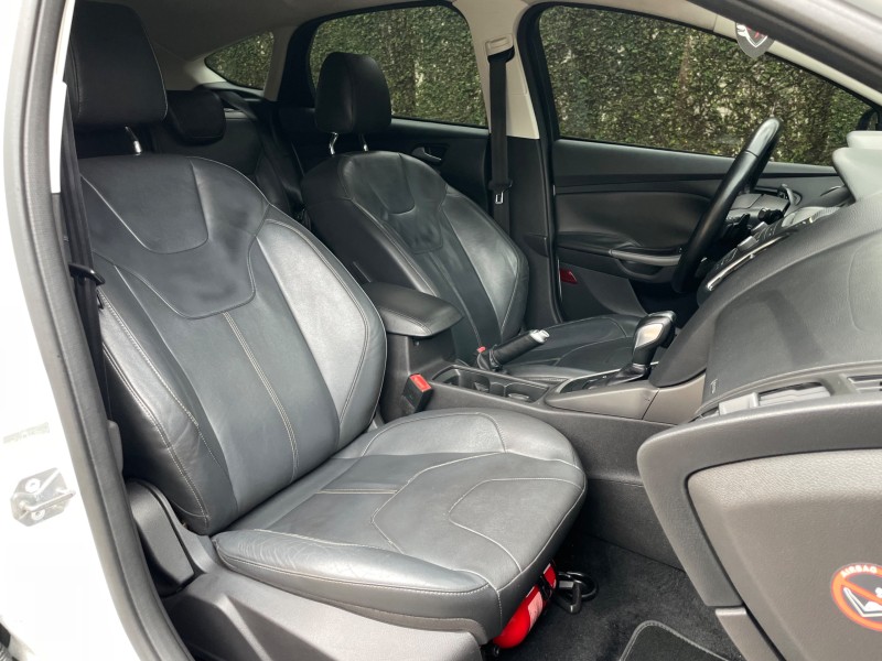 FOCUS 2.0 SE HATCH 16V FLEX 4P AUTO - 2016 - CAXIAS DO SUL