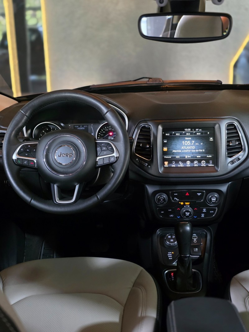 COMPASS 2.0 16V DIESEL LONGITUDE 4X4 AUTOMÁTICO - 2017 - CAXIAS DO SUL