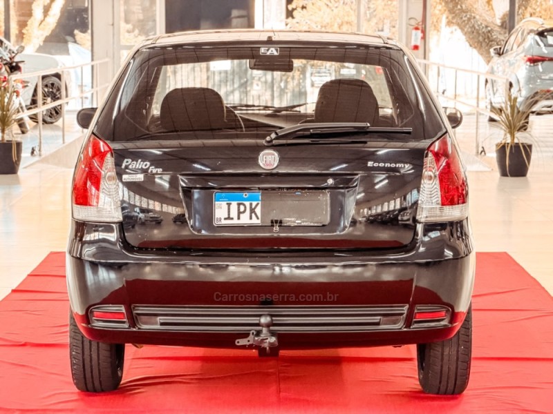 PALIO 1.0 MPI FIRE CELEBRATION ECONOMY 8V FLEX 4P MANUAL - 2009 - NOVA PRATA