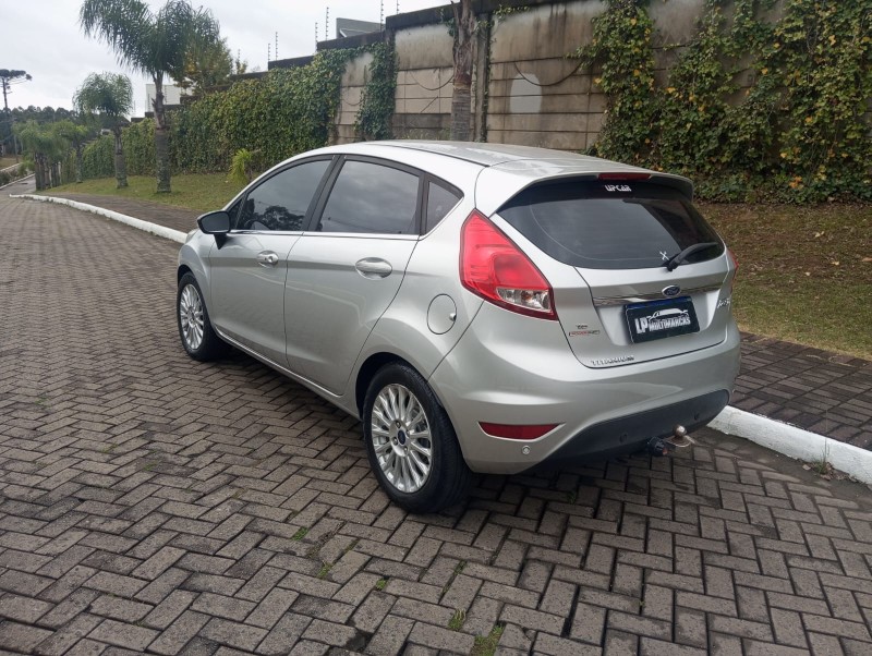 FIESTA 1.6 TITANIUM HATCH 16V FLEX 4P AUTOMÁTICO - 2016 - CAXIAS DO SUL
