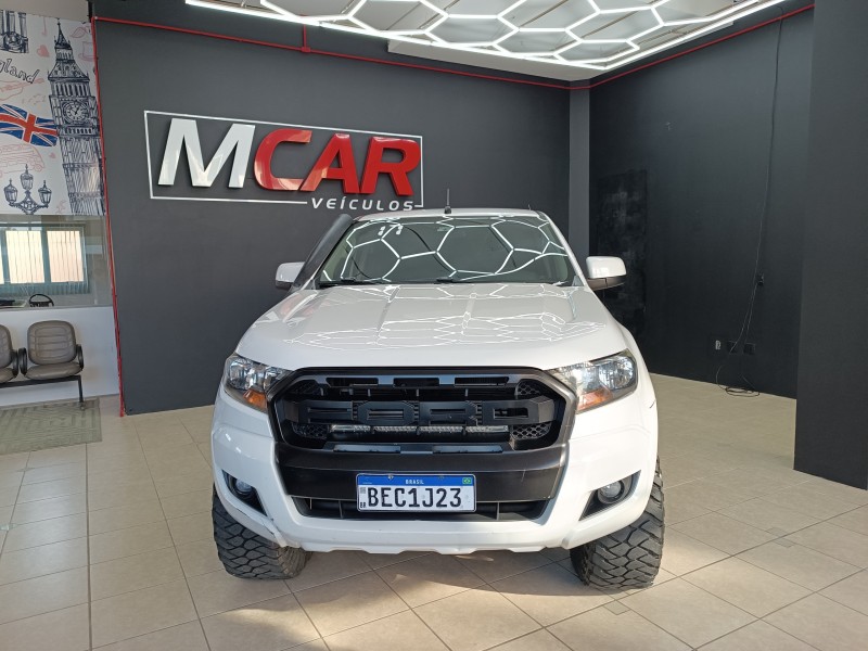 RANGER 2.2 XLS 4X4 CD 16V DIESEL 4P MANUAL - 2017 - FLORES DA CUNHA