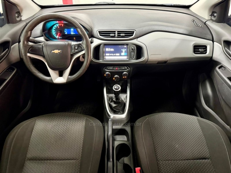 ONIX 1.0 MPFI LT 8V FLEX 4P MANUAL - 2017 - CAXIAS DO SUL