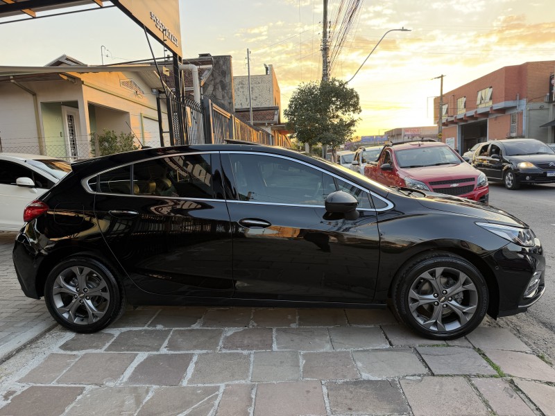 CRUZE 1.4 TURBO LTZ II SPORT HATCH 16V FLEX 4P AUTOMÁTICO - 2017 - CAXIAS DO SUL