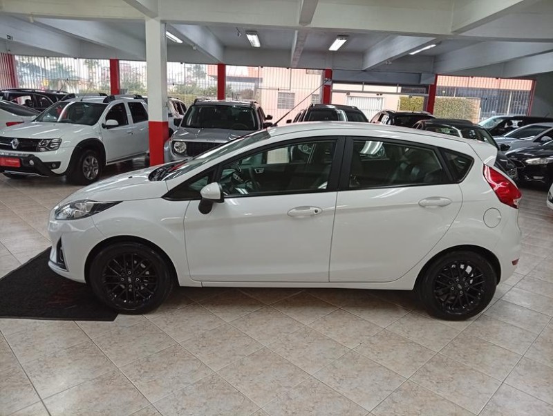FIESTA 1.6 SE HATCH 16V FLEX 4P AUTOMÁTICO - 2018 - CAXIAS DO SUL