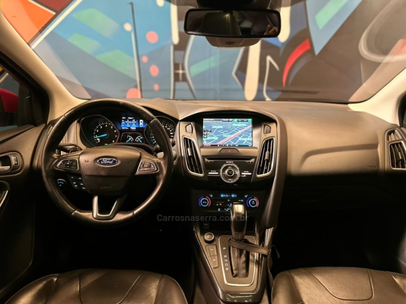 FOCUS 2.0 TITANIUM PLUS HATCH 16V FLEX 4P AUTO - 2016 - NOVO HAMBURGO