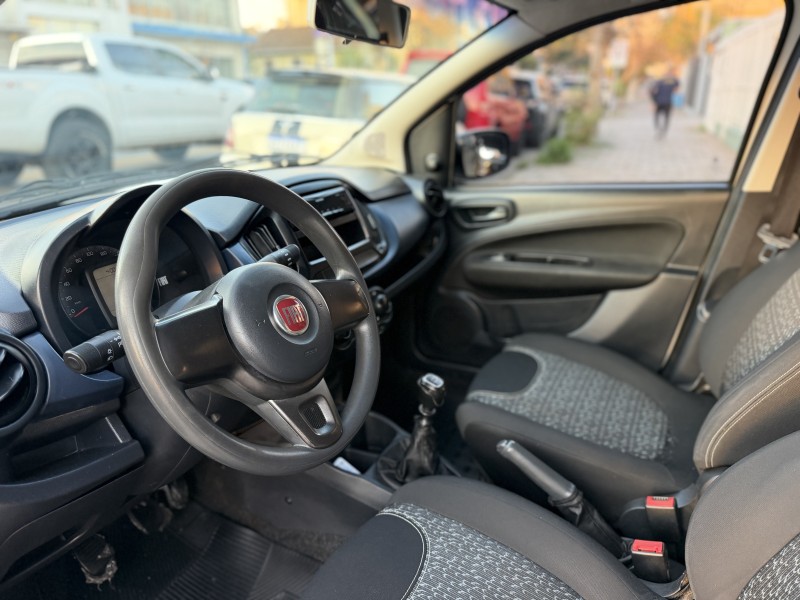 UNO 1.0 EVO ATTRACTIVE 8V FLEX 4P MANUAL - 2020 - CAXIAS DO SUL