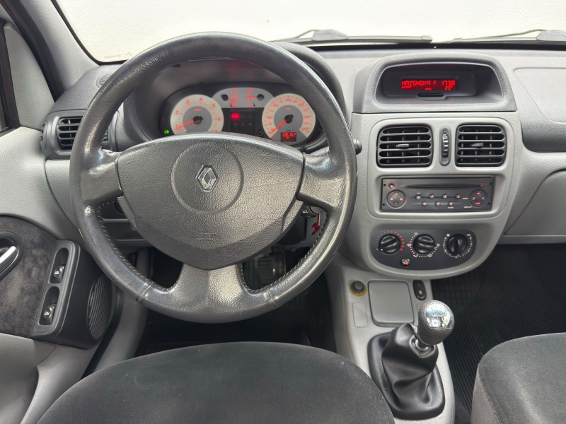 CLIO 1.6 PRIVILÉGE SEDAN 16V FLEX 4P MANUAL - 2008 - CAXIAS DO SUL