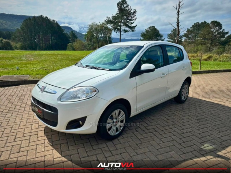 PALIO 1.4 MPI ATTRACTIVE 8V FLEX 4P MANUAL - 2013 - SAPIRANGA
