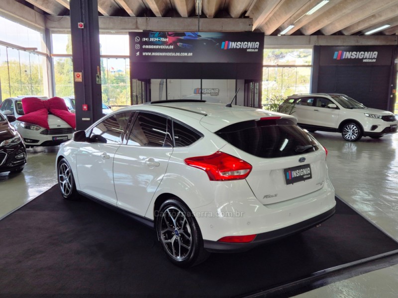 FOCUS 2.0 TITANIUM PLUS HATCH 16V FLEX 4P AUTO - 2016 - CAXIAS DO SUL