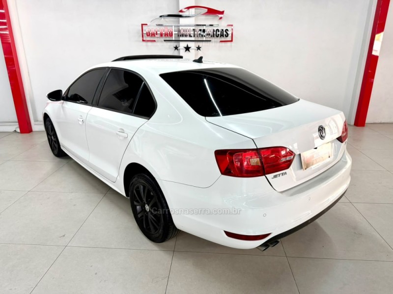 JETTA 2.0 COMFORTLINE FLEX 4P TIPTRONIC - 2013 - CAXIAS DO SUL