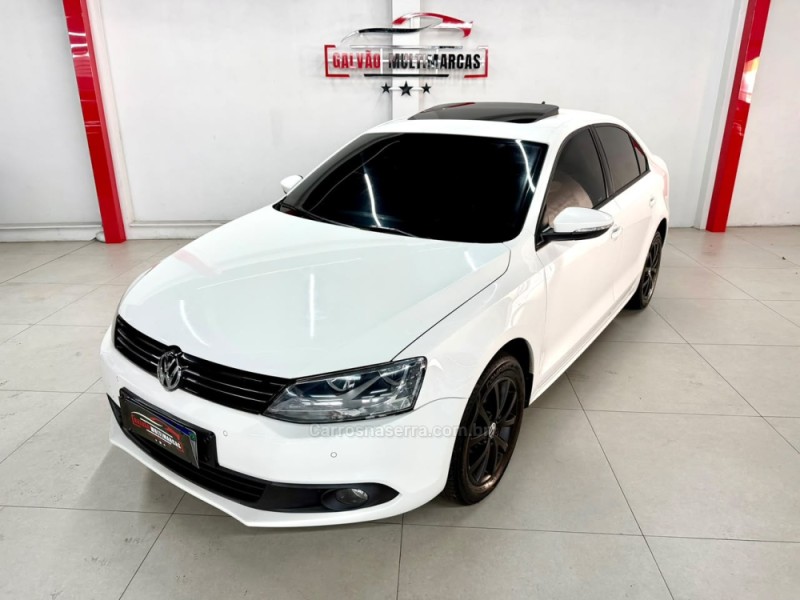 JETTA 2.0 COMFORTLINE FLEX 4P TIPTRONIC