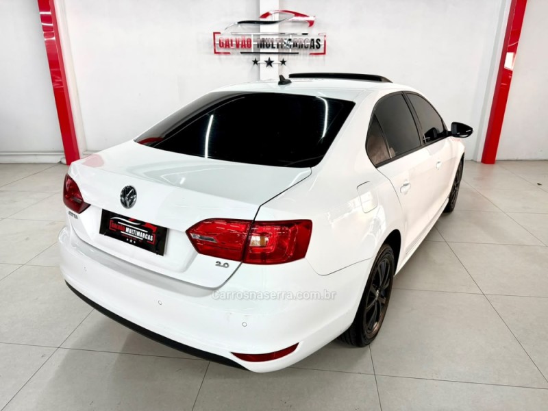 JETTA 2.0 COMFORTLINE FLEX 4P TIPTRONIC - 2013 - CAXIAS DO SUL