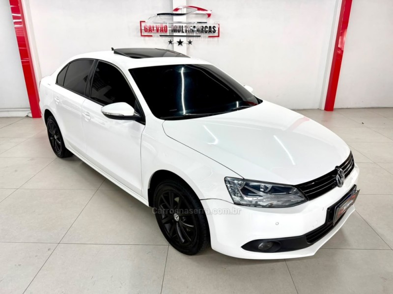 JETTA 2.0 COMFORTLINE FLEX 4P TIPTRONIC - 2013 - CAXIAS DO SUL