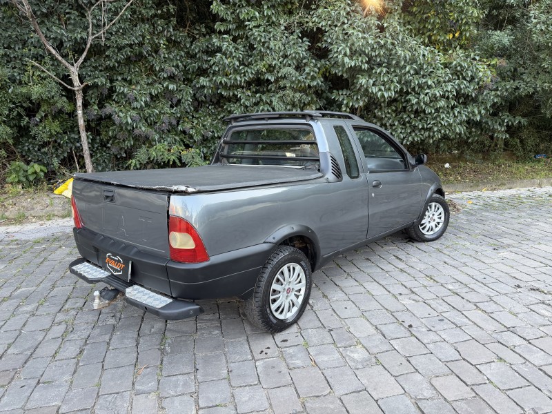 STRADA 1.5 MPI WORKING CE 8V GASOLINA 2P MANUAL - 2001 - CAXIAS DO SUL