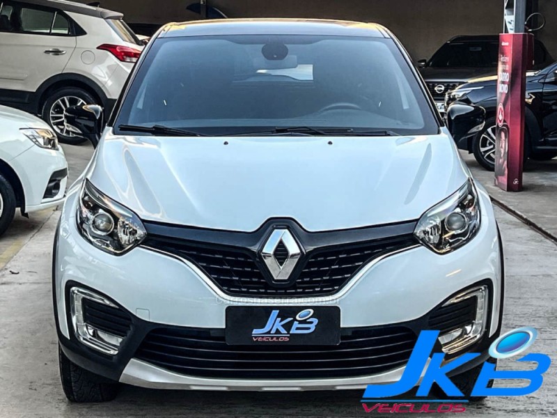 CAPTUR 1.6 16V INTENSE BOSE FLEX 4P AUTOMÁTICO - 2021 - NOVO HAMBURGO