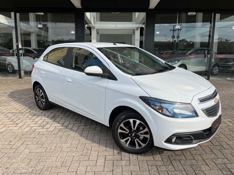 ONIX 1.4 MPFI LTZ 8V FLEX 4P AUTOMÁTICO - 2015 - CAXIAS DO SUL