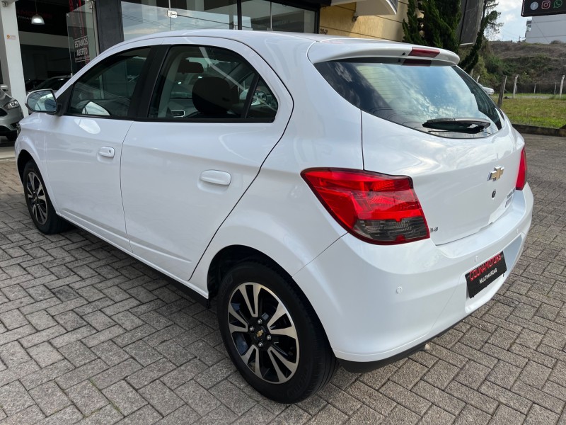 ONIX 1.4 MPFI LTZ 8V FLEX 4P AUTOMÁTICO - 2015 - CAXIAS DO SUL