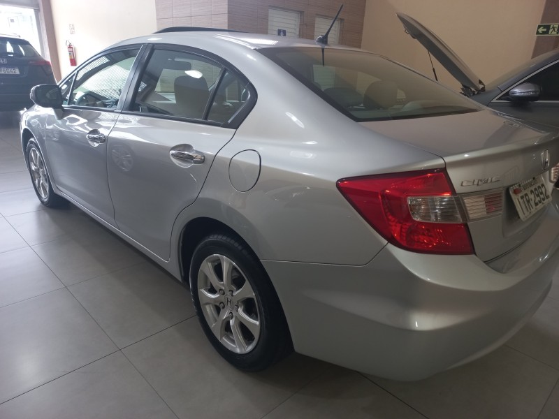 CIVIC 1.8 EXS 16V GASOLINA 4P AUTOMÁTICO - 2013 - BENTO GONçALVES
