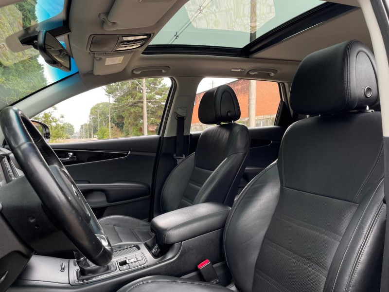 SORENTO 3.3 EX V6 24V GASOLINA 4P 7 LUGARES AUTOMATICO - 2016 - FARROUPILHA