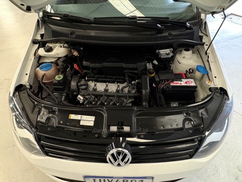 FOX 1.0 ITREND 8V FLEX 4P MANUAL - 2014 - BENTO GONçALVES