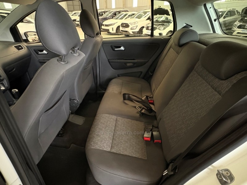 FOX 1.0 ITREND 8V FLEX 4P MANUAL - 2014 - BENTO GONçALVES