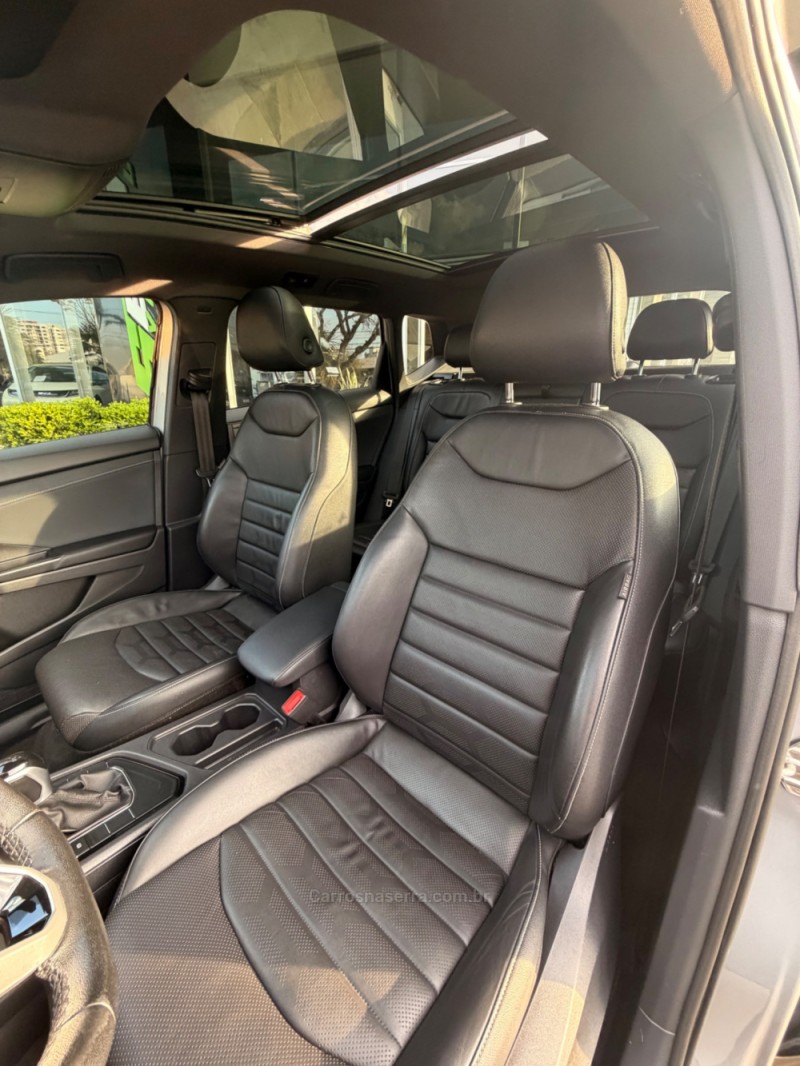 TAOS 1.4 16V HIGHLINE TSI FLEX 4P AUTOMÁTICO - 2023 - FARROUPILHA