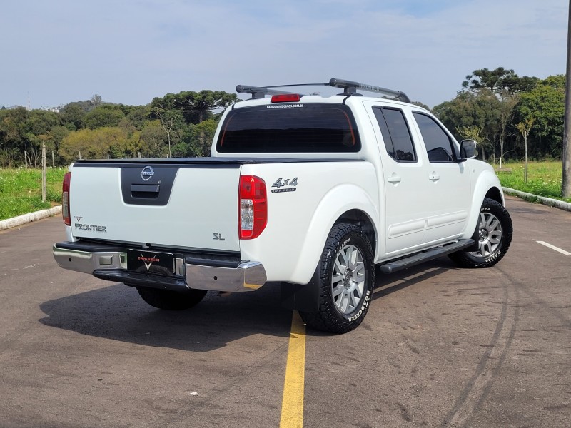 FRONTIER 2.5 SL 4X4 CD TURBO ELETRONIC DIESEL 4P AUTOMÁTICO - 2015 - CARLOS BARBOSA