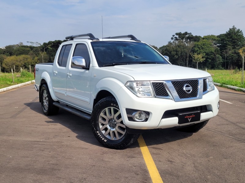 FRONTIER 2.5 SL 4X4 CD TURBO ELETRONIC DIESEL 4P AUTOMÁTICO - 2015 - CARLOS BARBOSA