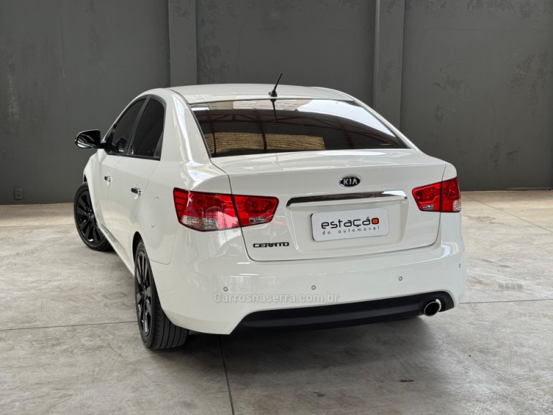 CERATO 1.6 SX3 16V GASOLINA 4P AUTOMÁTICO - 2013 - NOVO HAMBURGO