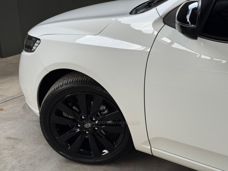CERATO 1.6 SX3 16V GASOLINA 4P AUTOMÁTICO - 2013 - NOVO HAMBURGO