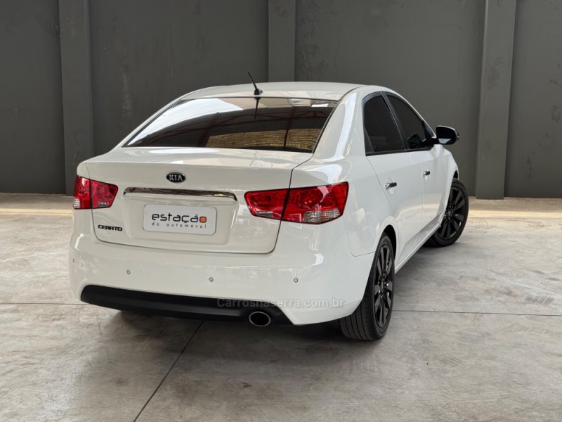 CERATO 1.6 SX3 16V GASOLINA 4P AUTOMÁTICO - 2013 - NOVO HAMBURGO