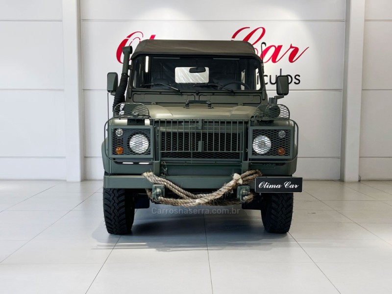 DEFENDER 2.4 110 SW 4X4 TURBO DIESEL 4P MANUAL - 2004 - FLORES DA CUNHA