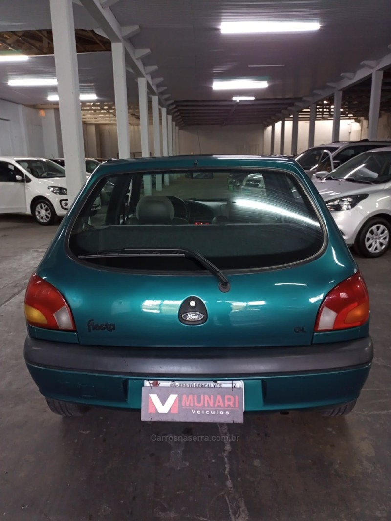 FIESTA 1.0 MPI CLASS 8V GASOLINA 4P MANUAL - 2000 - BENTO GONçALVES