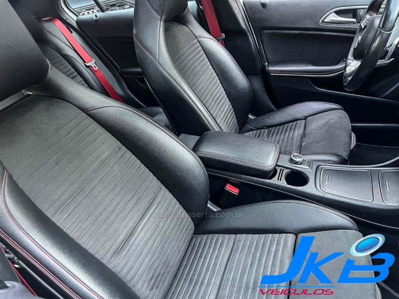A 250 2.0 SPORT TURBO GASOLINA 4P AUTOMATIZADO - 2016 - NOVO HAMBURGO
