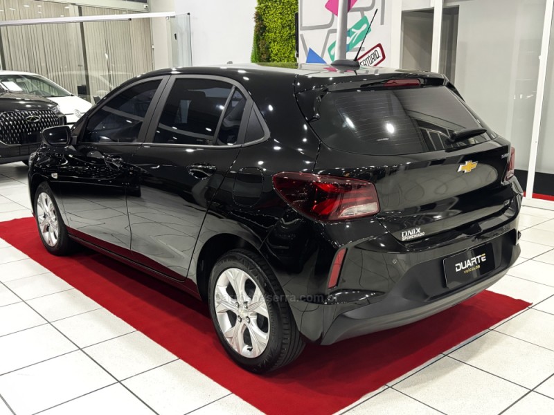 ONIX 1.0 LTZ 12V TURBO FLEX 4P AUTOMÁTICO - 2024 - PORTO ALEGRE