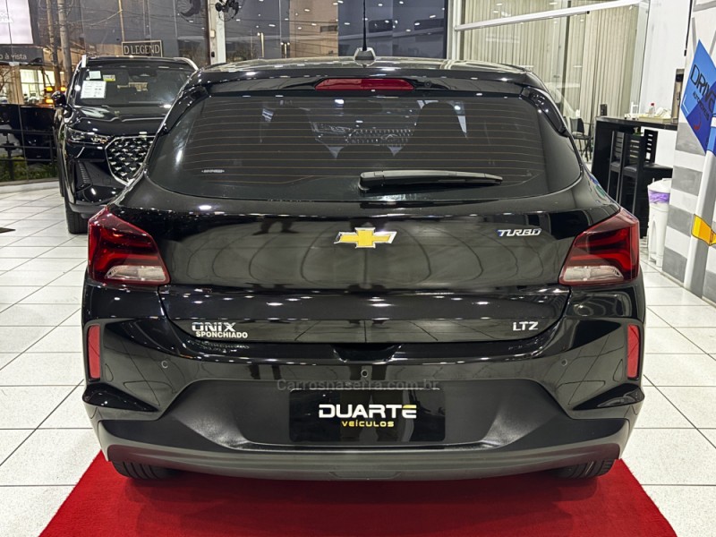 ONIX 1.0 LTZ 12V TURBO FLEX 4P AUTOMÁTICO - 2024 - PORTO ALEGRE