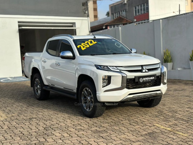 L200 TRITON 2.4 HPE-S SPORT 4X4 CD 16V DIESEL 4P AUTOMÁTICO - 2022 - MONTENEGRO