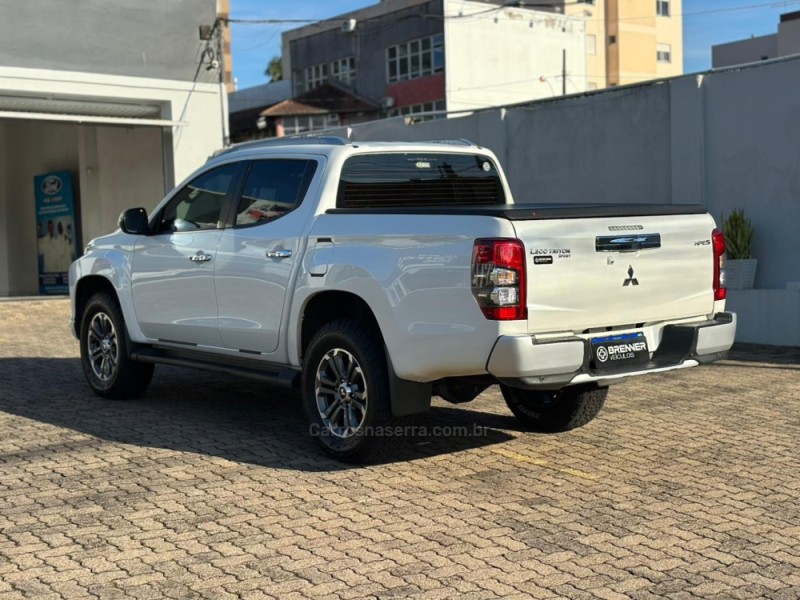 L200 TRITON 2.4 HPE-S SPORT 4X4 CD 16V DIESEL 4P AUTOMÁTICO - 2022 - MONTENEGRO