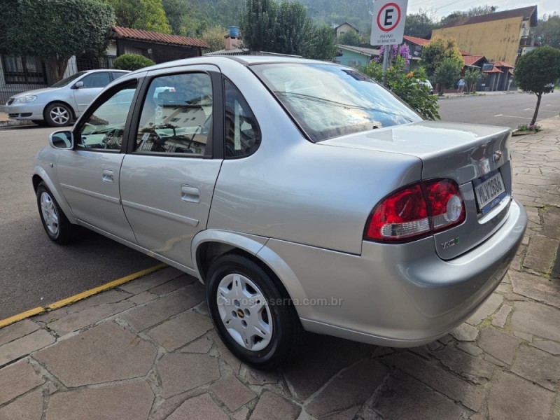 CLASSIC 1.0 MPFI LS 8V FLEX 4P MANUAL - 2014 - PICADA CAFé
