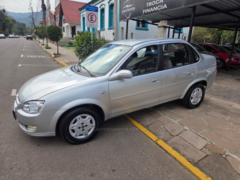 CLASSIC 1.0 MPFI LS 8V FLEX 4P MANUAL - 2014 - PICADA CAFé
