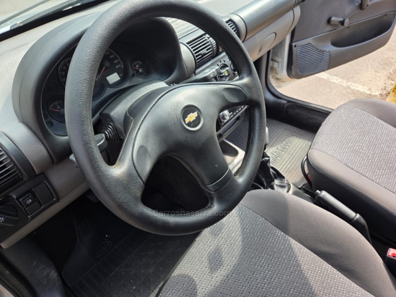 CLASSIC 1.0 MPFI LS 8V FLEX 4P MANUAL - 2014 - PICADA CAFé