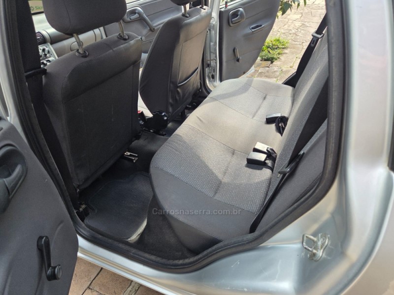 CLASSIC 1.0 MPFI LS 8V FLEX 4P MANUAL - 2014 - PICADA CAFé